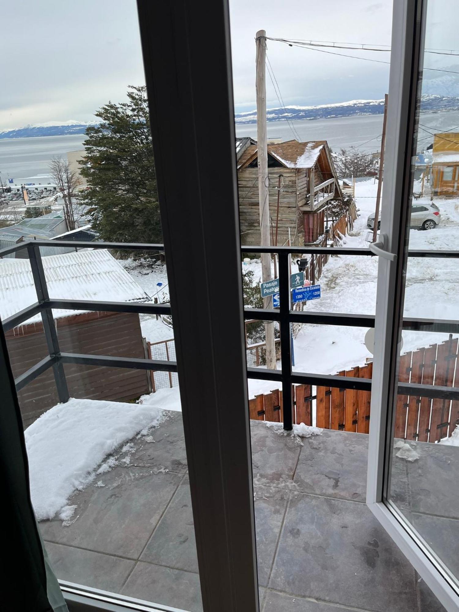 Apartamento JF VISTA AL FARO Alojamiento Temporario Ushuaia Exterior foto